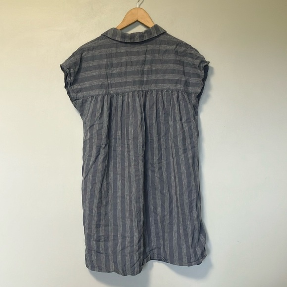 The Nines by HATCH Striped Gray Button-Up Women's Top - Picture 5 of 5